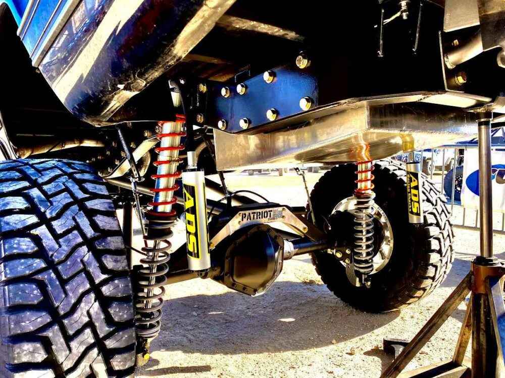 Custom suspension, custom 4link, custom truck suspension